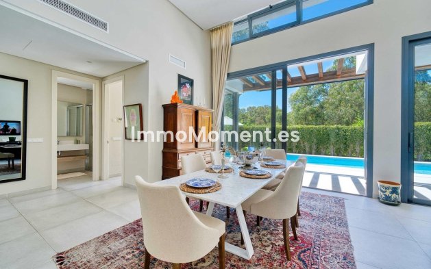 Wiederverkauf - Freistehende Villa - Estepona  - Estepona Centro