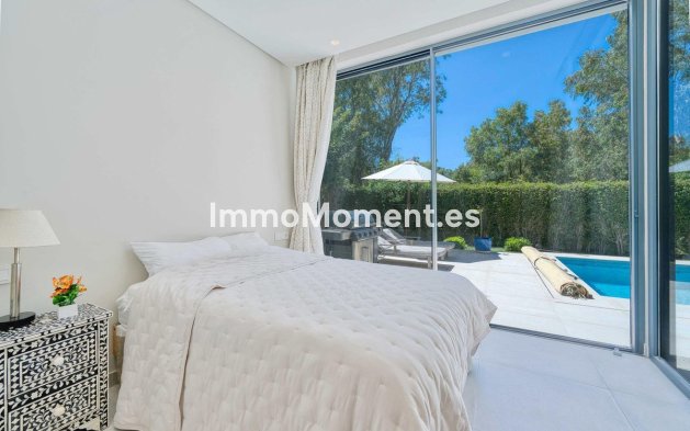 Wiederverkauf - Freistehende Villa - Estepona  - Estepona Centro