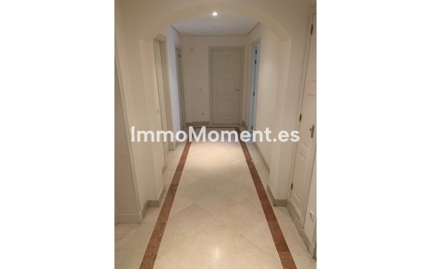 Wiederverkauf - Wohnung - Marbella - Bahía de Marbella