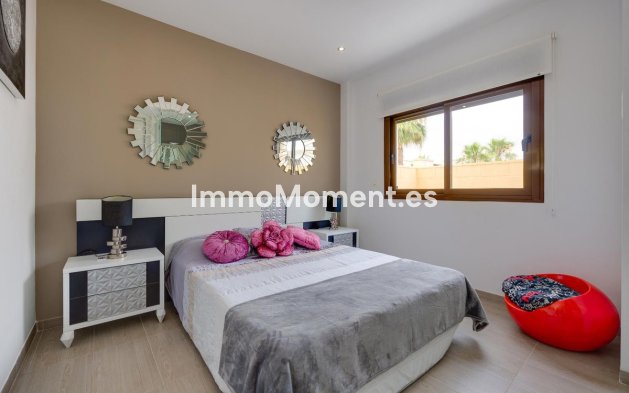 Bestaande woning - Vrijstaande villa - Rojales - Rojales Centro