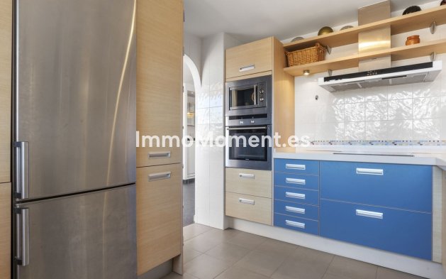 Resale - Apartment - Fuengirola - Fuengirola Centro