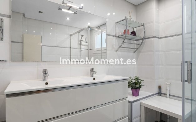 Resale - Apartment - Fuengirola - Fuengirola Centro