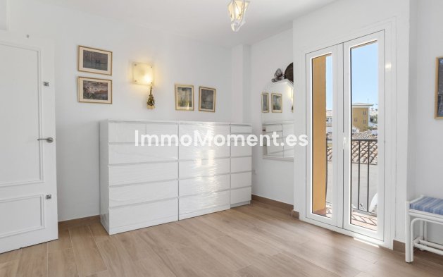 Resale - Apartment - Fuengirola - Fuengirola Centro