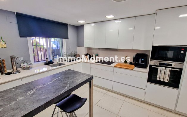 Reventa - Villa independiente - Marbella - Santa Clara