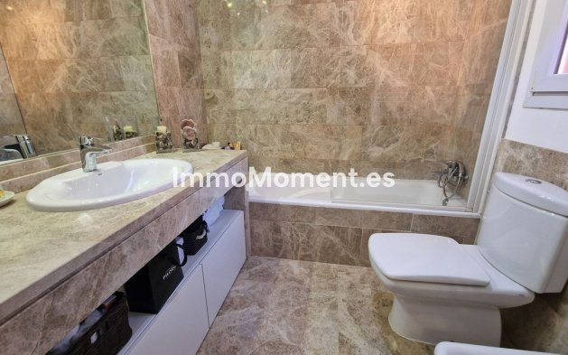 Reventa - Villa independiente - Marbella - Santa Clara
