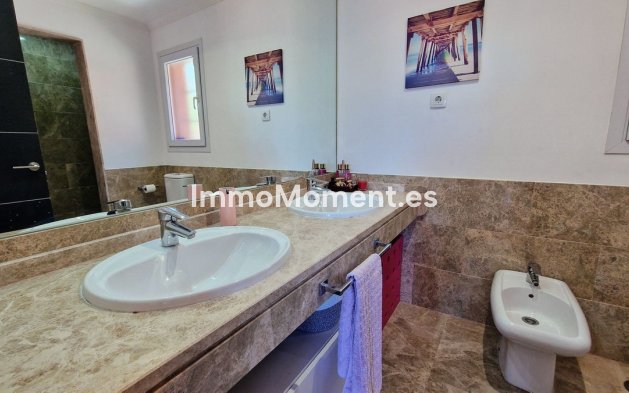 Reventa - Villa independiente - Marbella - Santa Clara