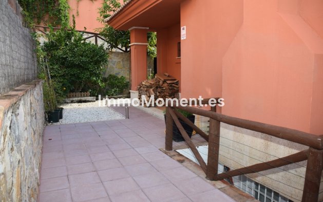 Reventa - Villa independiente - Marbella - Santa Clara