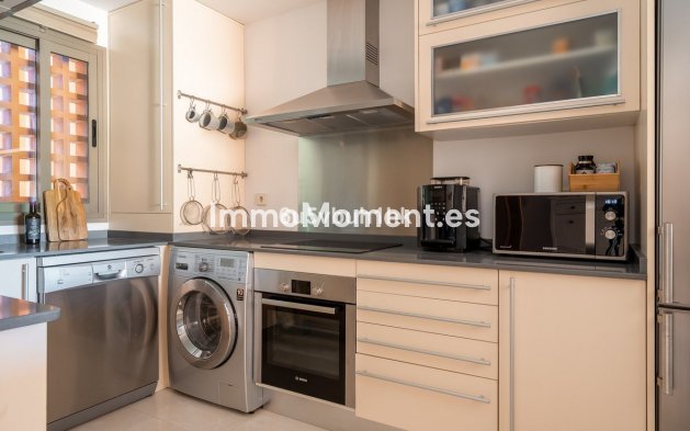 Reventa - Apartamento - Estepona  - Estepona Centro