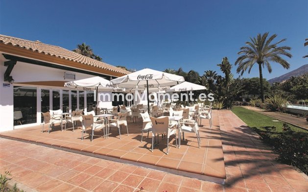Revente - Appartement - Marbella - Nueva Andalucía