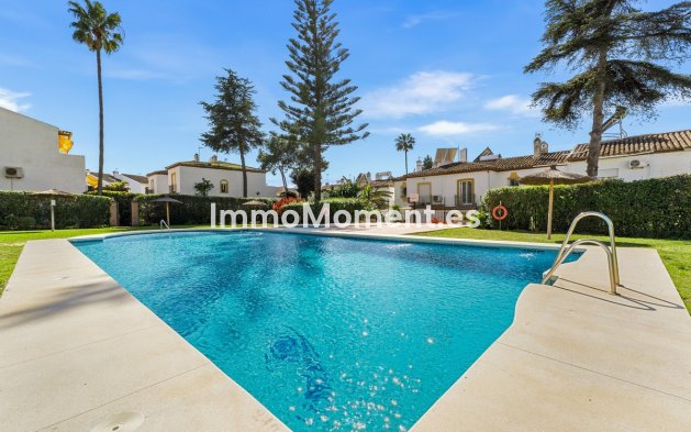 Reventa - Adosado - Estepona  - Estepona Centro