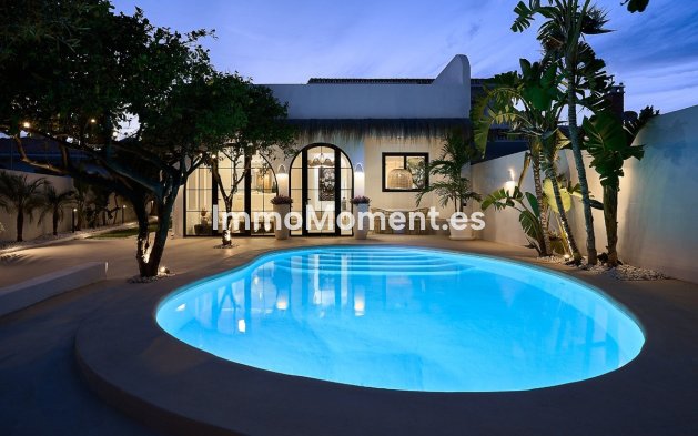 Reventa - Villa independiente - Torremolinos - El Pinillo