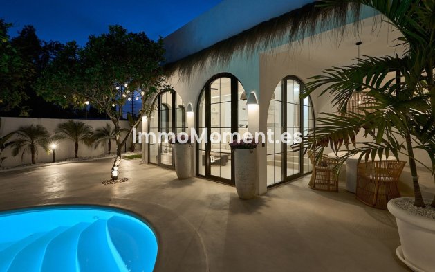 Reventa - Villa independiente - Torremolinos - El Pinillo