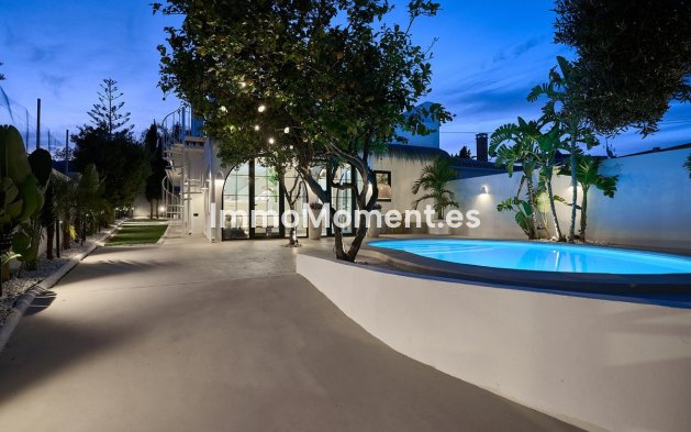 Reventa - Villa independiente - Torremolinos - El Pinillo