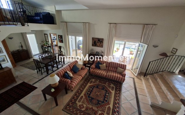 Reventa - Villa independiente - Manilva - La Duquesa