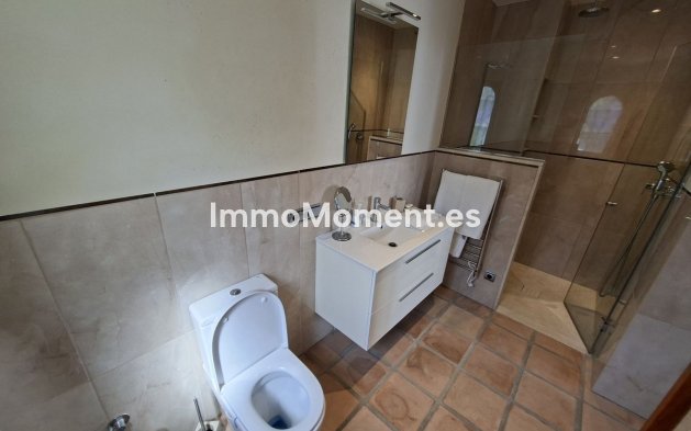 Reventa - Villa independiente - Manilva - La Duquesa