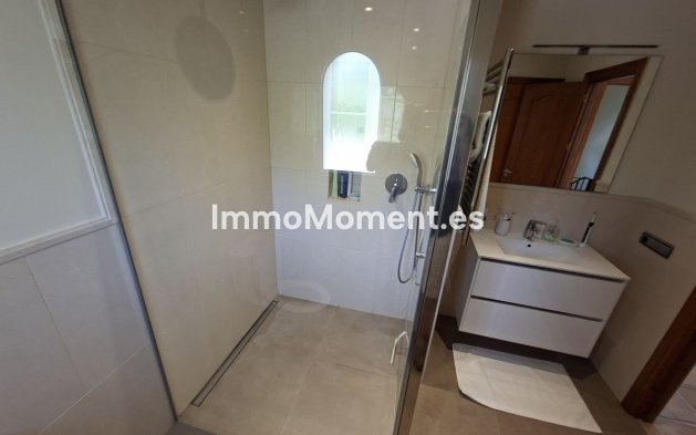 Reventa - Villa independiente - Manilva - La Duquesa
