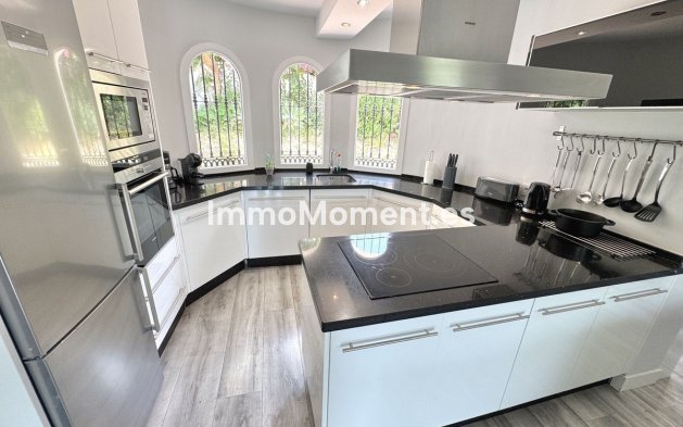 Bestaande woning - Vrijstaande villa - Mijas - Sierrezuela