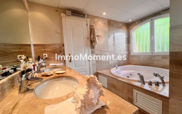 Long Term Rentals - Apartment - Guadalmina Baja - Marbella