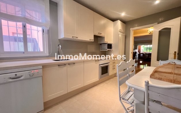 Long Term Rentals - Apartment - Guadalmina Baja - Marbella