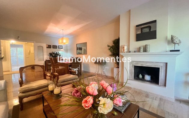 Long Term Rentals - Apartment - Guadalmina Baja - Marbella