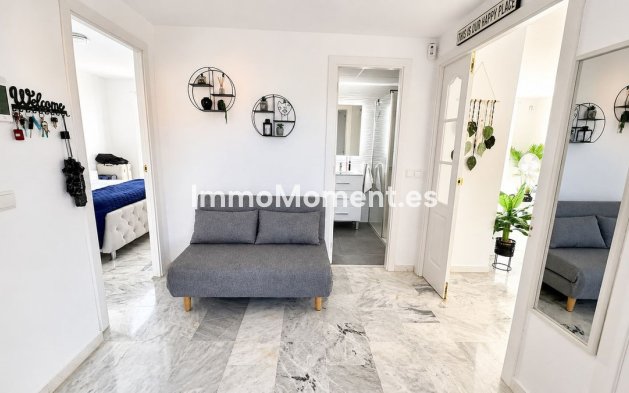 Resale - Apartment - Manilva - La Duquesa