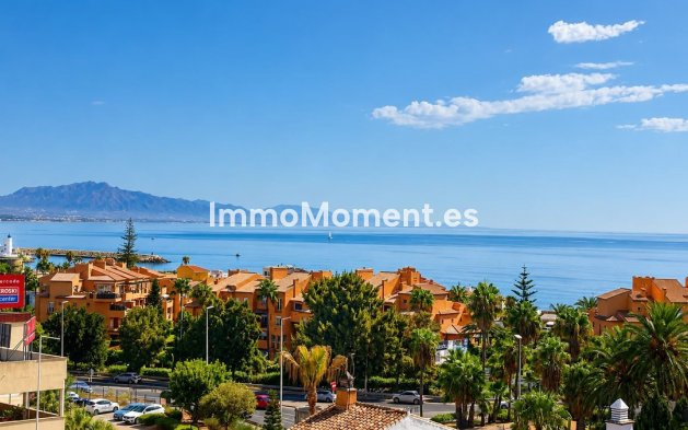 Resale - Apartment - Manilva - La Duquesa