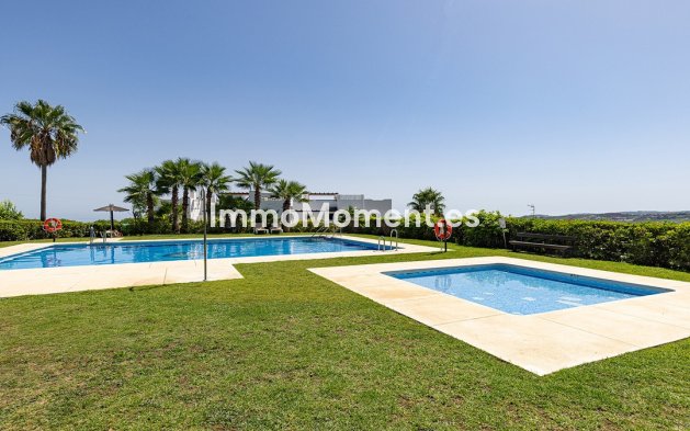 Revente - Appartement - Casares - Doña Julia