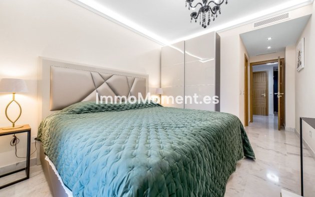 Bestaande woning - Appartement - Puerto Banús