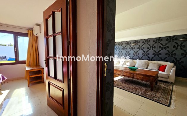 Bestaande woning - Vrijstaande villa - Estepona  - Estepona Centro