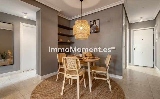 Reventa - Apartamento - Estepona  - Estepona Centro