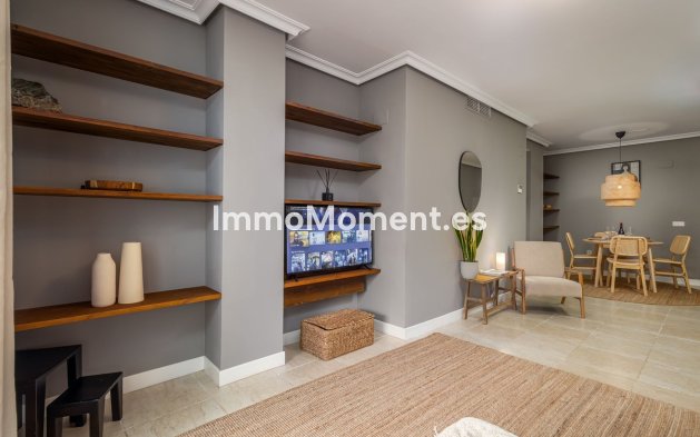 Reventa - Apartamento - Estepona  - Estepona Centro