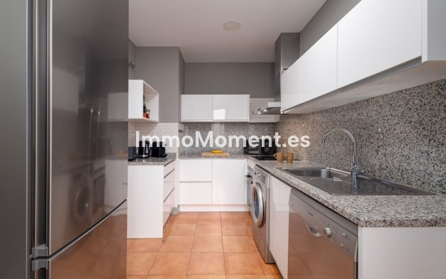 Reventa - Apartamento - Estepona  - Estepona Centro