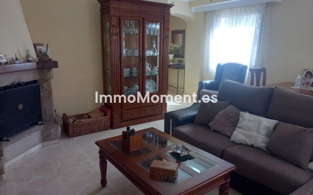 Revente - Villa individuelle - Estepona  - Estepona Centro