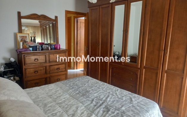 Revente - Villa individuelle - Estepona  - Estepona Centro