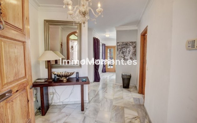 Wiederverkauf - Freistehende Villa - Benalmadena - La Capellania