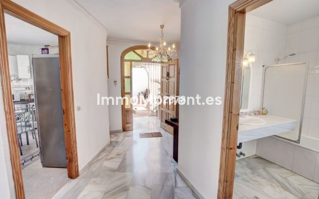 Wiederverkauf - Freistehende Villa - Benalmadena - La Capellania