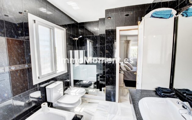 Wiederverkauf - Freistehende Villa - Benalmadena - La Capellania