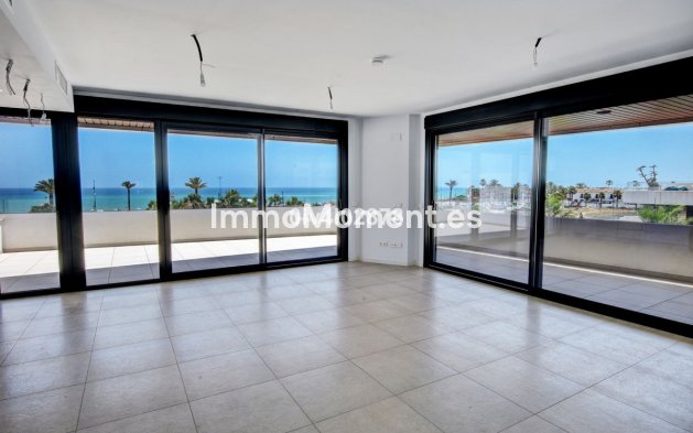 Resale - Apartment - Torremolinos - Los Alamos