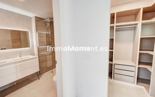 Resale - Apartment - Torremolinos - Los Alamos