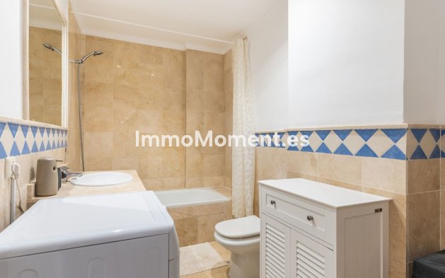 Revente - Appartement - Marbella - Nueva Andalucía