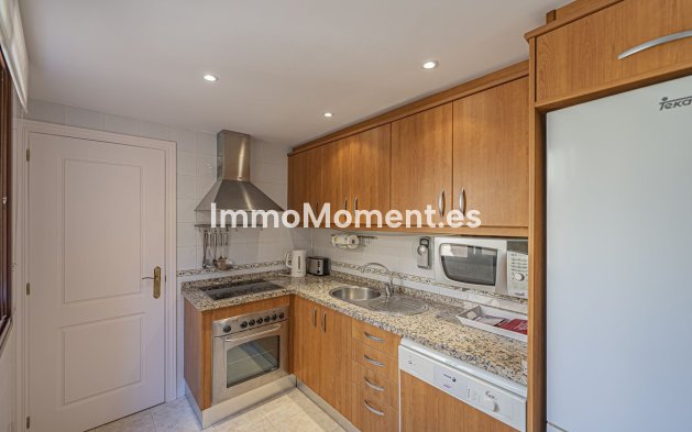 Reventa - Apartamento - Estepona  - Costalita