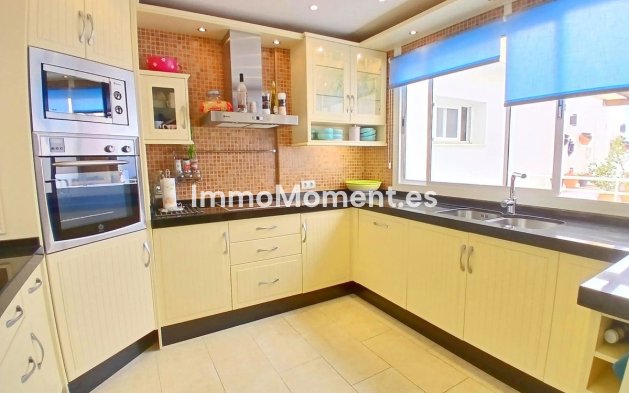Resale - Apartment - Benalmadena - Torrequebrada
