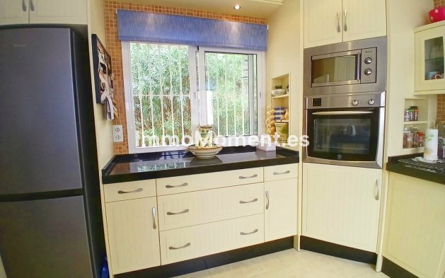 Resale - Apartment - Benalmadena - Torrequebrada