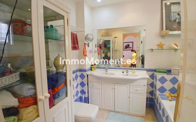 Resale - Apartment - Benalmadena - Torrequebrada