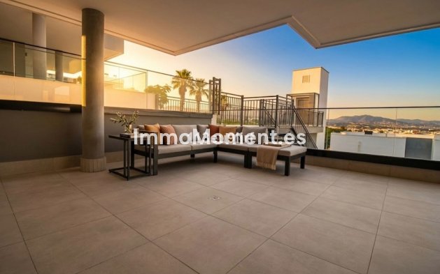 Reventa - Apartamento - Estepona  - Estepona Centro