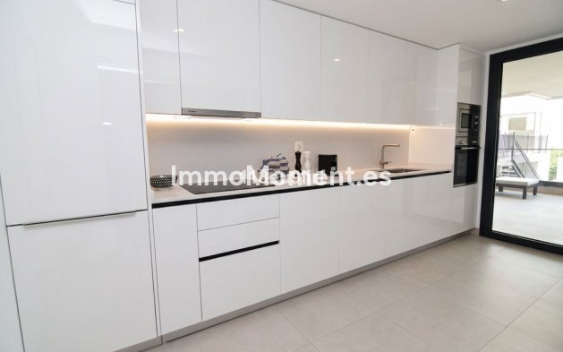 Reventa - Apartamento - Estepona  - Estepona Centro