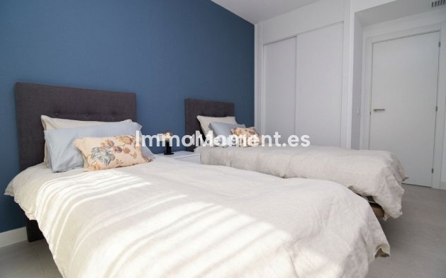 Reventa - Apartamento - Estepona  - Estepona Centro