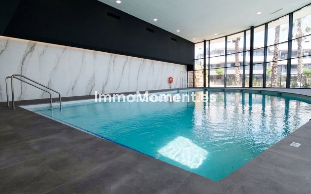 Reventa - Apartamento - Estepona  - Estepona Centro