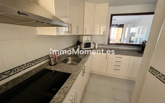 Resale - Apartment - Manilva - La Duquesa