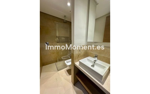 Revente - Villa individuelle - Marbella - Marbella Centro